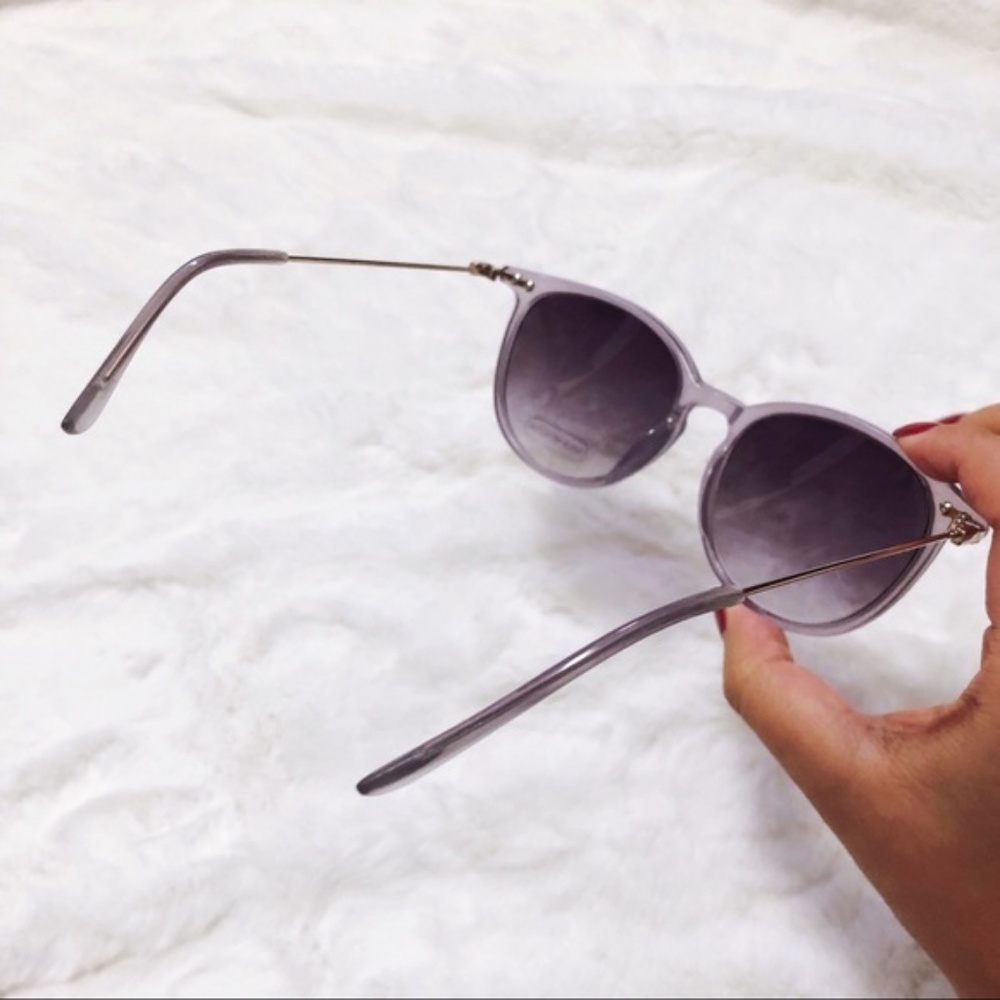 LOFT Pale Periwinkle Metallic Round Sunglasses - Picture 7 of 8